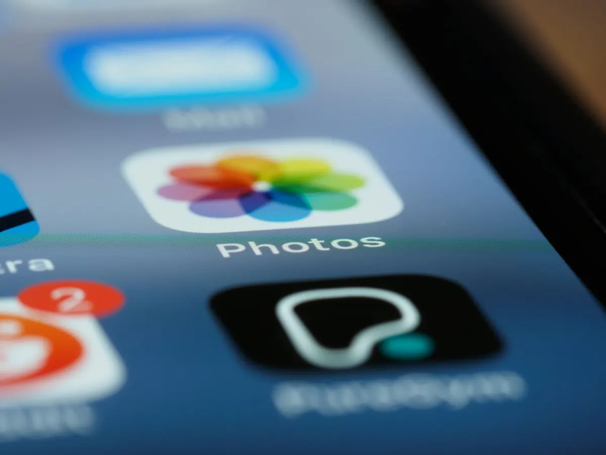 Tempered Glass vs. Film vs. Ceramic: Which Screen Protector Is Best for You?